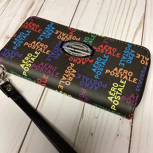 BOGO Aeropostale Black and Multi Wallet - Picture 7 of 8